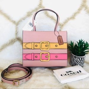 Authentic Coach Cashin C9814 Carry 22 With Trompe L'oeil Print